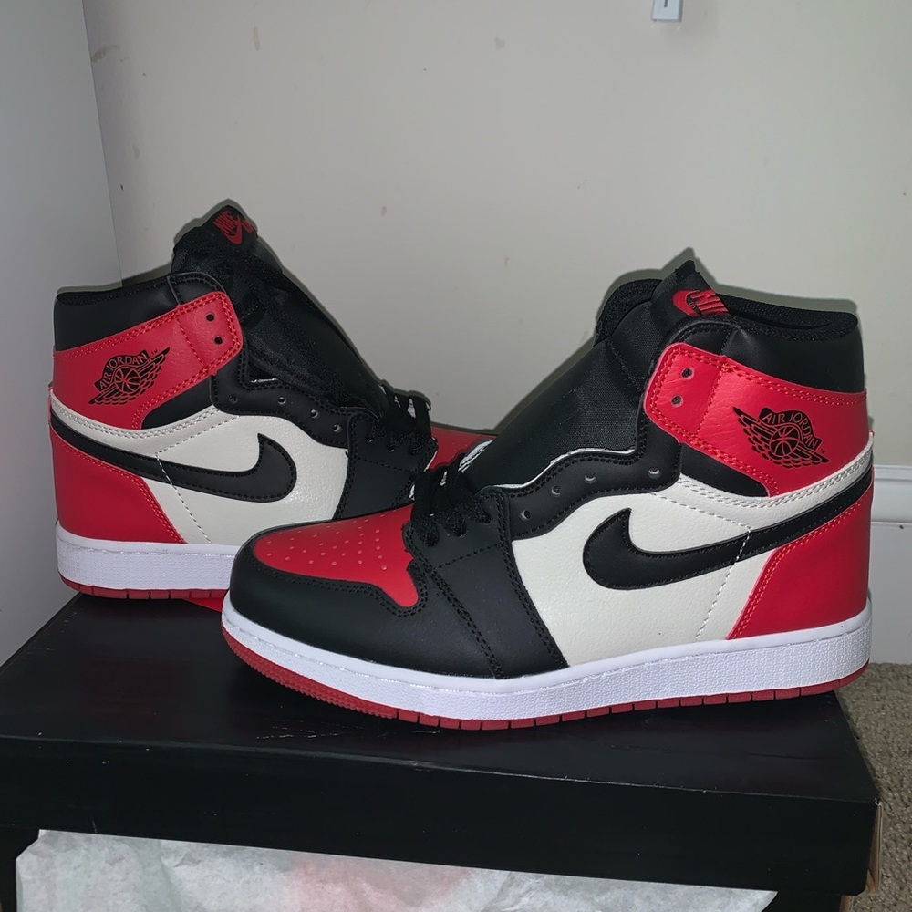 Nike Air Jordan 1 Retro High ‘Bred Toe’